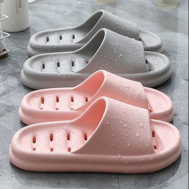 Mule Slip On - Claquettes de Douche Creuses en EVA