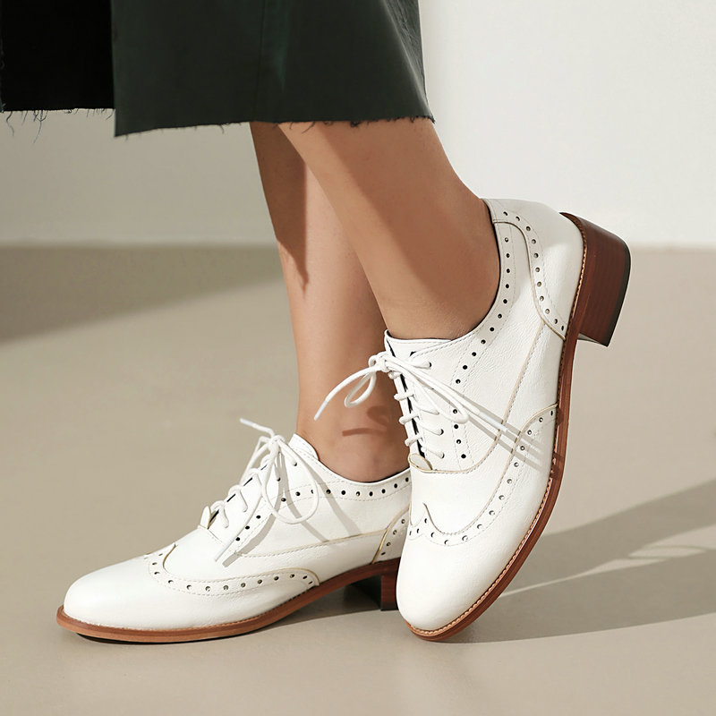 Oxford Lace Up Women - Chaussures Oxford Brogue pour femmes, à
