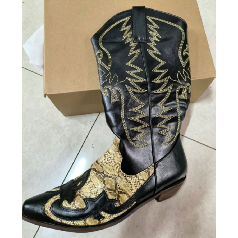 Bottes de cowboy brodées style - Western Cowgirl Boot avis et prix